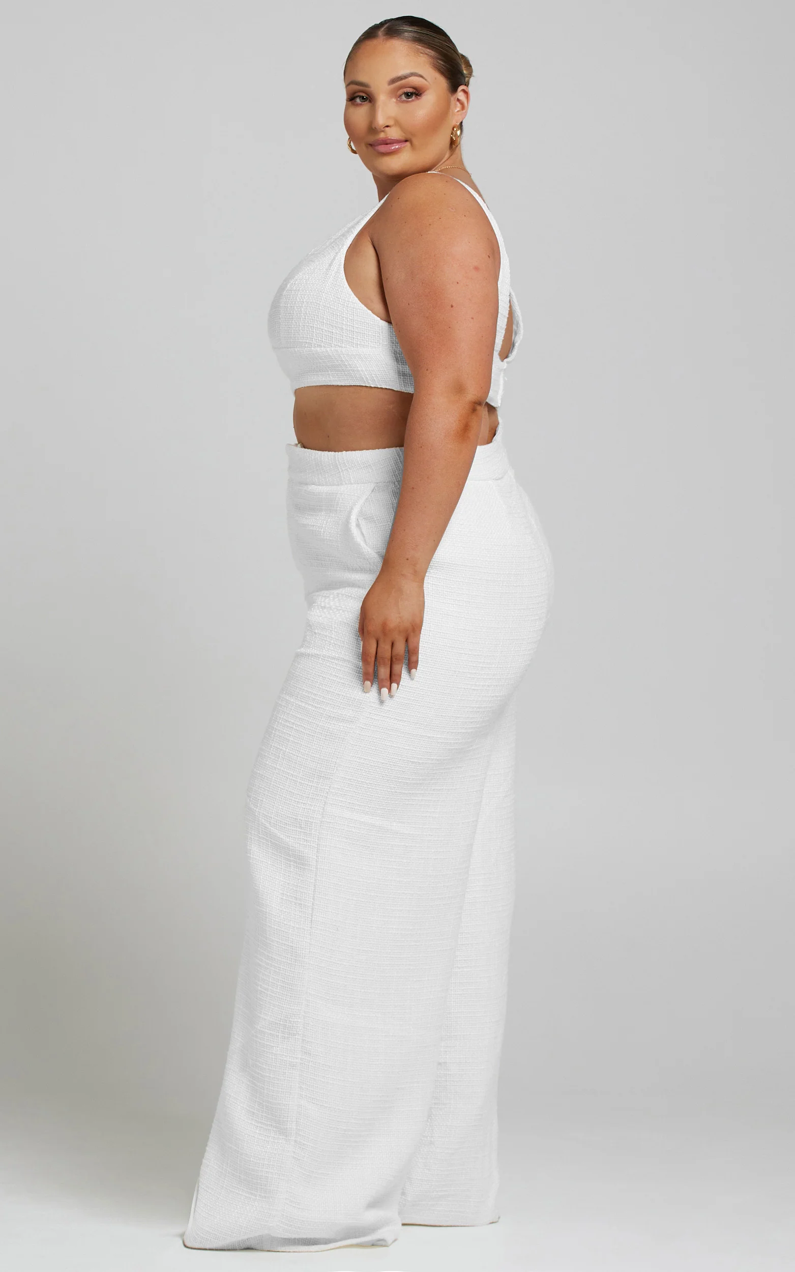 Adelaide Two Piece Set - Crop Top and Wide Leg Pants Set in White - Image 4