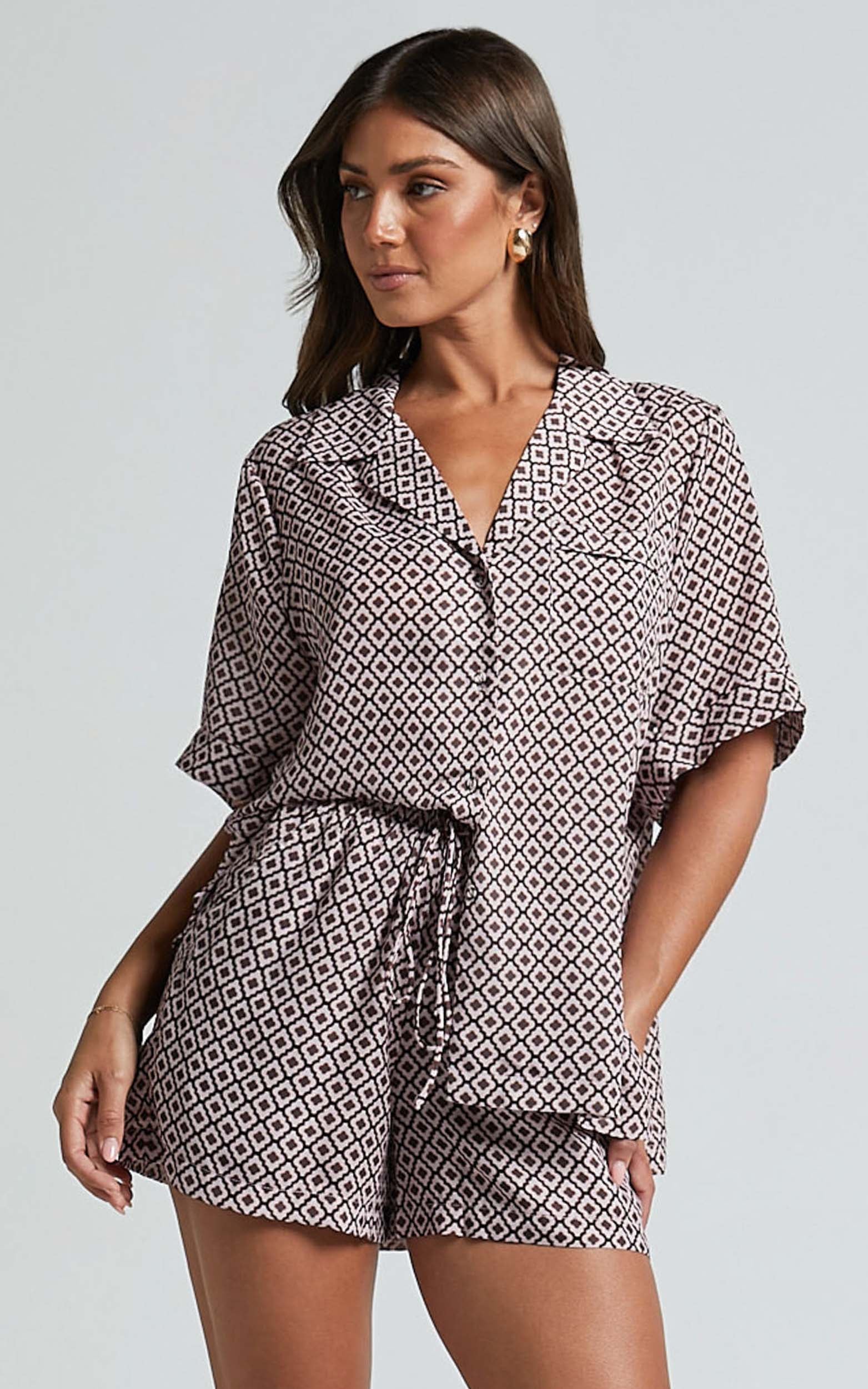 Brunita Shorts - High Waisted Tie Shorts in Moroccan Geo print - Image 3