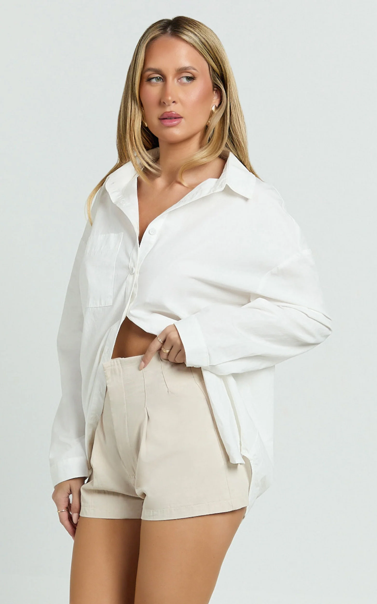 Elyssa Shorts - Pleat Detail Shorts in Beige - Image 6