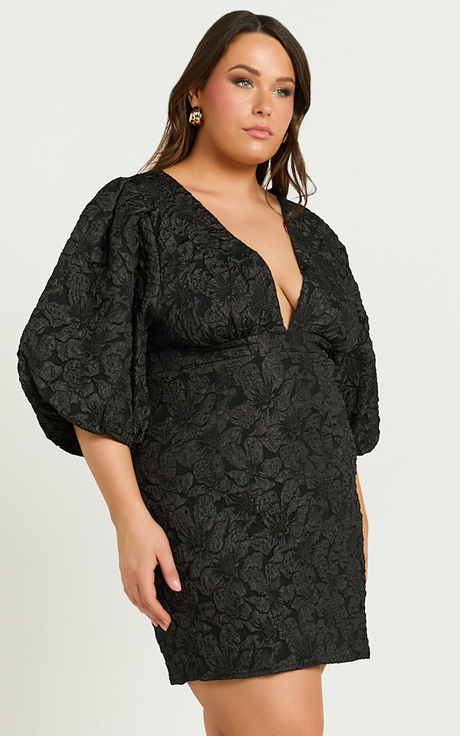 Miley Mini Dress - V Neck Bodycon Dress in Black - Image 8