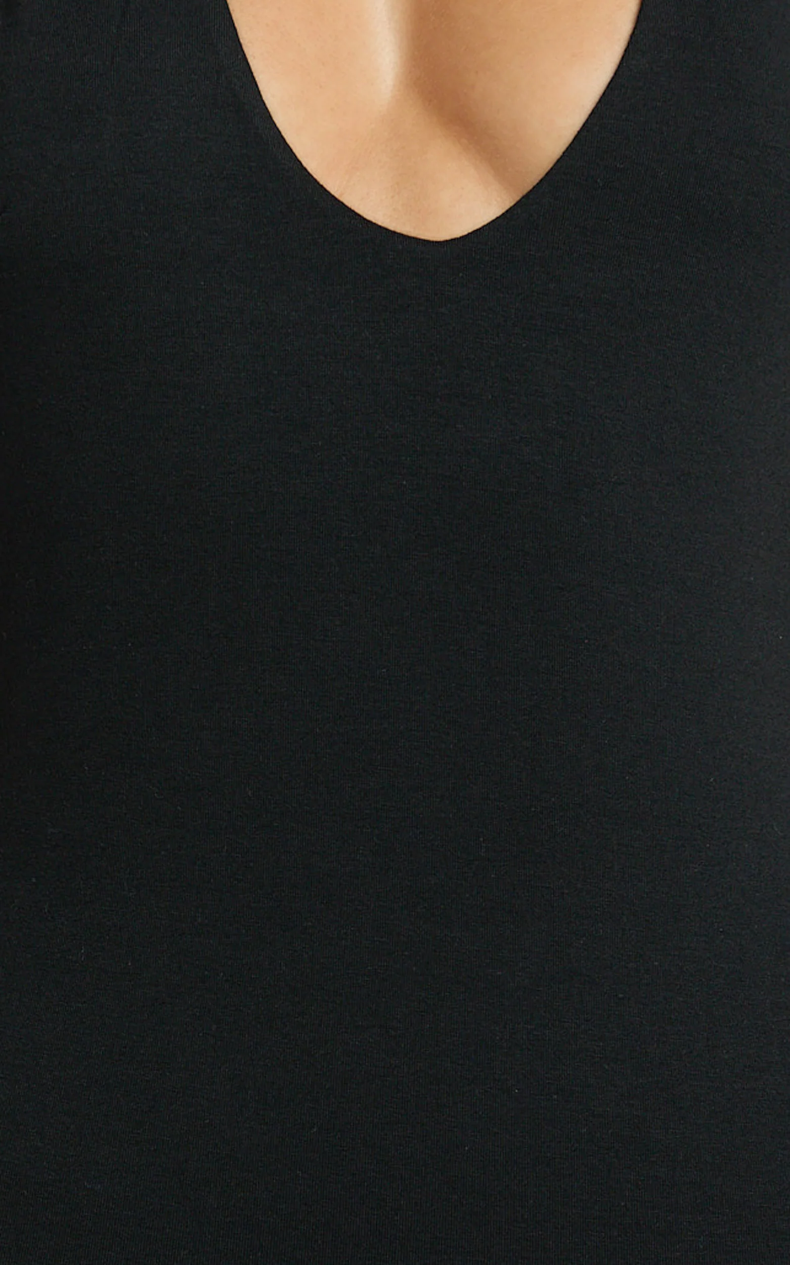 Suzanna Bodysuit - V Neck Halter Bodysuit in Black - Image 9